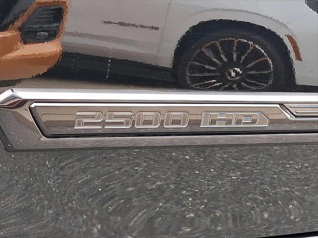 2024 Chevrolet Silverado 2500HD 4WD Crew Cab Standard Bed High Country