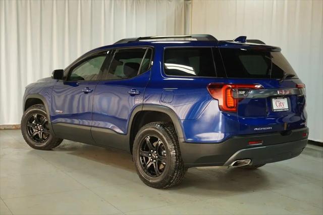 2023 GMC Acadia AWD AT4