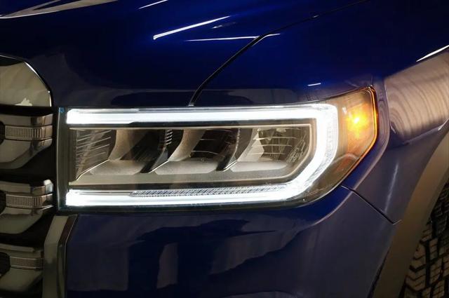2023 GMC Acadia AWD AT4