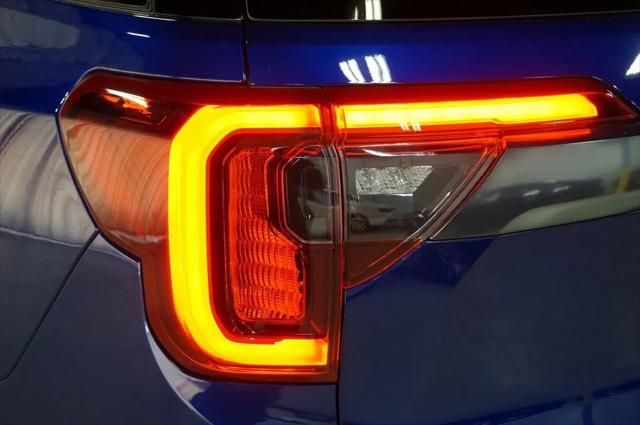 2023 GMC Acadia AWD AT4