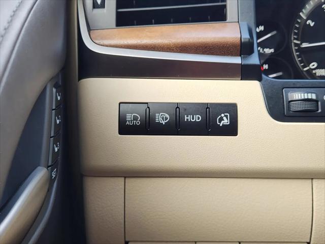 2020 Lexus LX 570 Three-Row