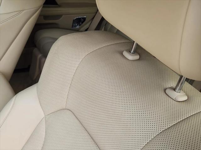 2020 Lexus LX 570 Three-Row
