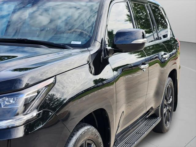 2020 Lexus LX 570 Three-Row