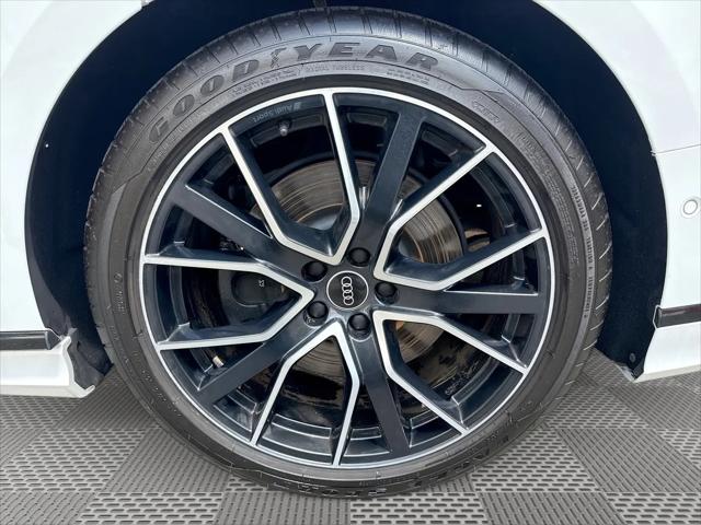 2021 Audi A8 L 60 TFSI quattro Tiptronic