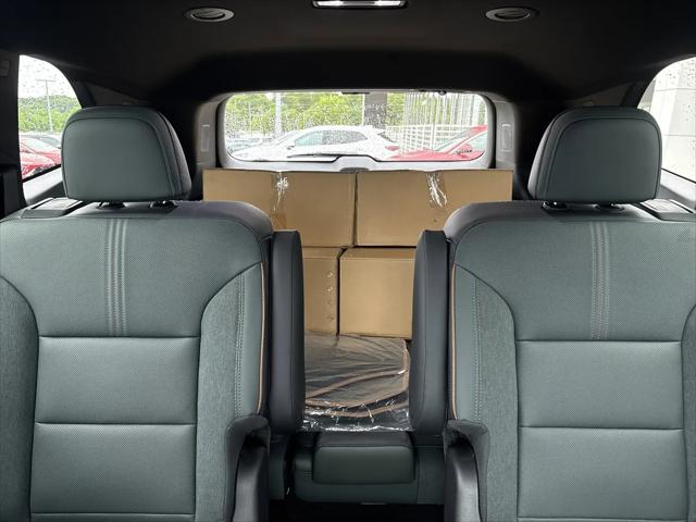 2026 GMC Acadia AT4 AWD