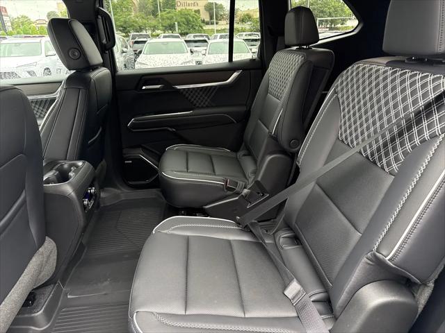 2026 GMC Acadia Denali FWD