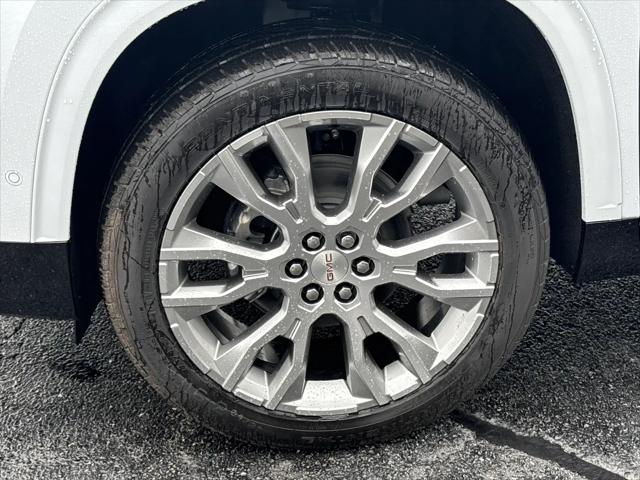 2026 GMC Acadia Denali FWD