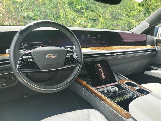 2025 Cadillac Escalade Sport Platinum