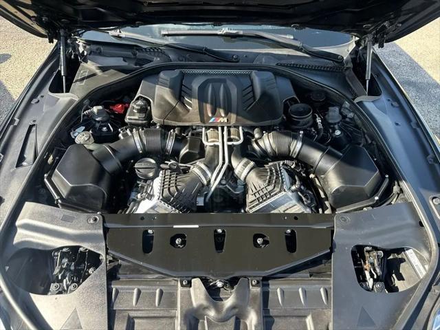 2012 BMW M6 Standard