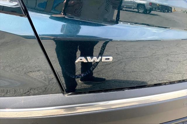 2024 Cadillac XT5 AWD Sport