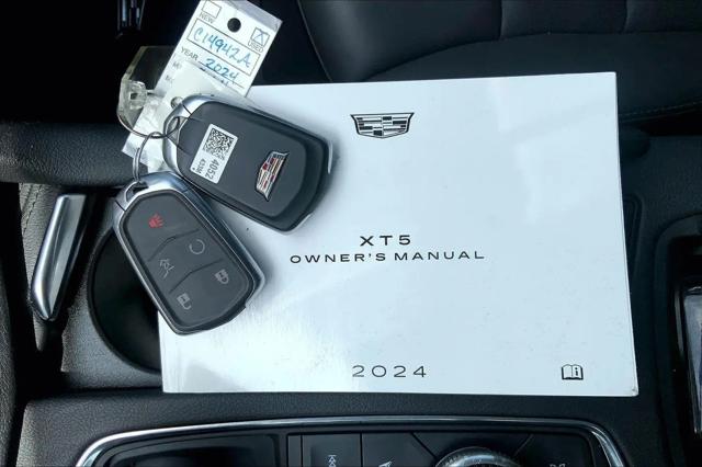 2024 Cadillac XT5 AWD Sport