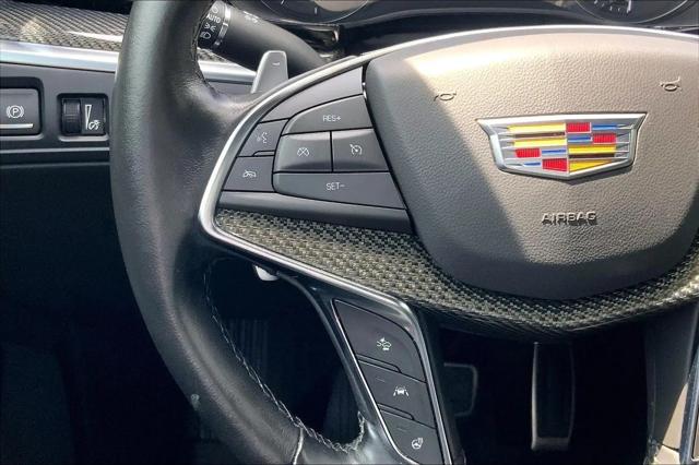 2024 Cadillac XT5 AWD Sport