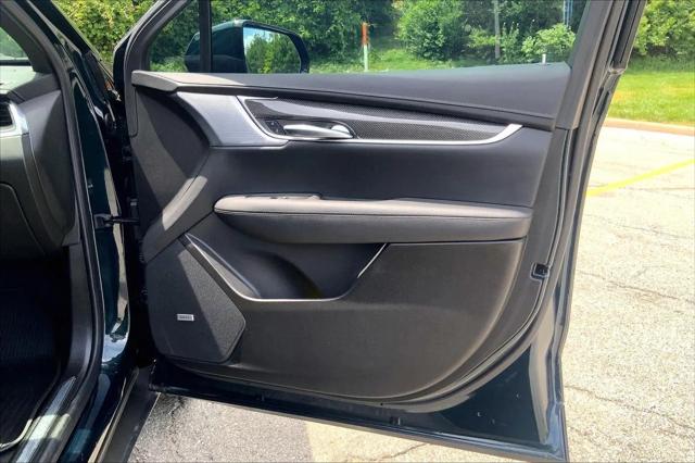 2024 Cadillac XT5 AWD Sport