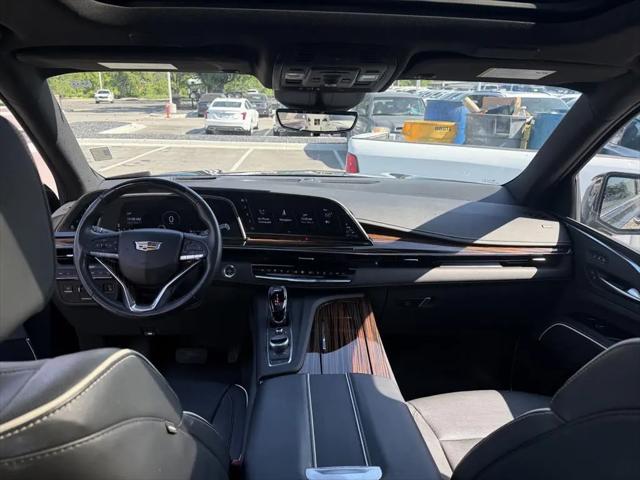 2023 Cadillac Escalade ESV 4WD Premium Luxury