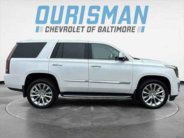 2020 Cadillac Escalade Luxury