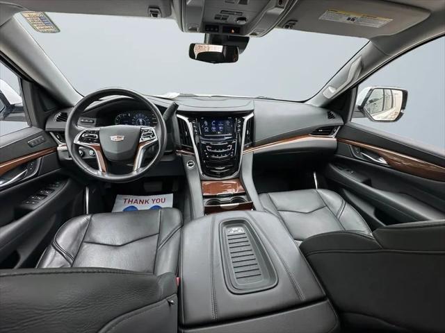 2020 Cadillac Escalade Luxury