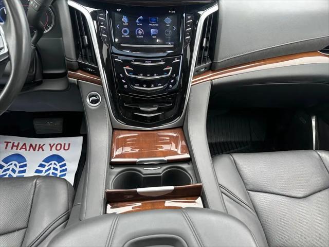 2020 Cadillac Escalade Luxury