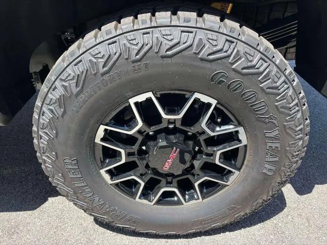 2026 GMC Sierra 2500HD Crew Cab, Standard Bed, AT4X, 4WD