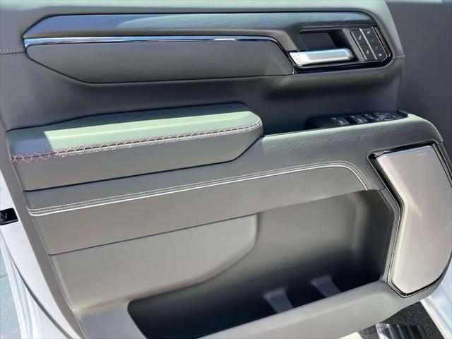 2026 GMC Sierra 2500HD Crew Cab, Standard Bed, AT4X, 4WD