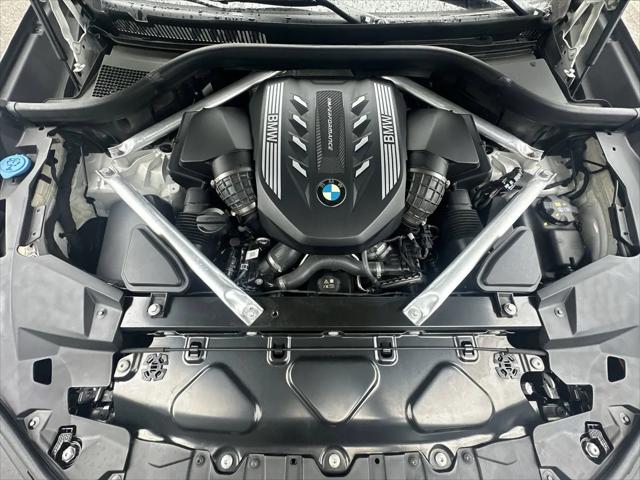 2023 BMW X6 M50i