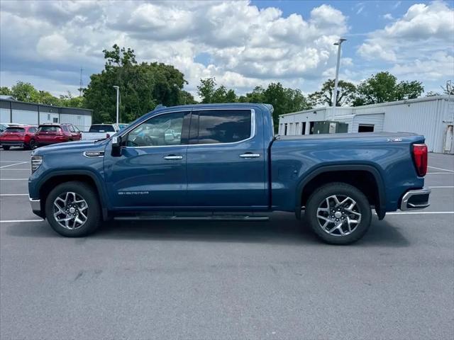 2024 GMC Sierra 1500 4WD Crew Cab Short Box SLT