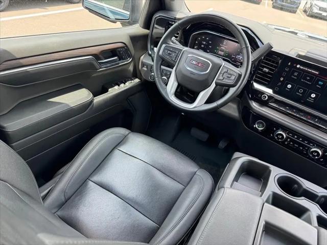 2024 GMC Sierra 1500 4WD Crew Cab Short Box SLT