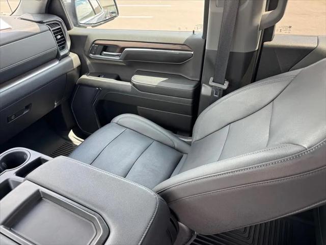 2024 GMC Sierra 1500 4WD Crew Cab Short Box SLT