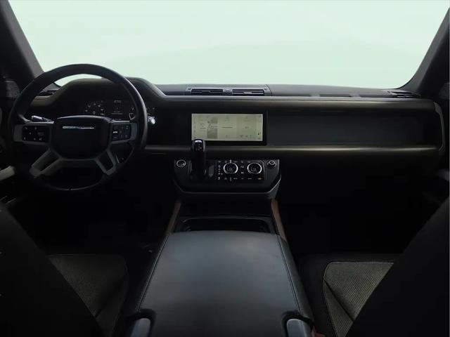 2022 Land Rover Defender 110 X-Dynamic HSE