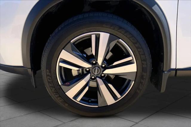 2025 Nissan Rogue SL Intelligent AWD