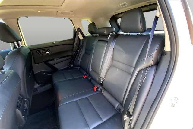 2025 Nissan Rogue SL Intelligent AWD
