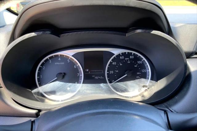 2024 Nissan Versa 1.6 S