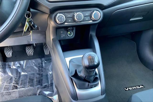 2024 Nissan Versa 1.6 S