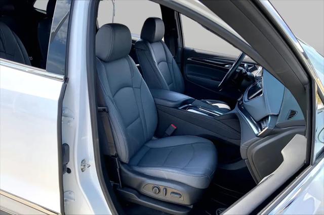 2023 Buick Enclave Essence FWD
