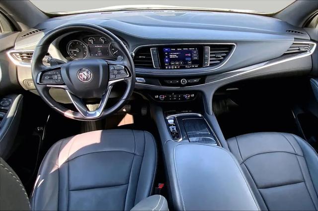 2023 Buick Enclave Essence FWD