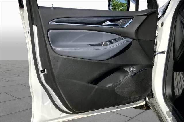 2023 Buick Enclave Essence FWD