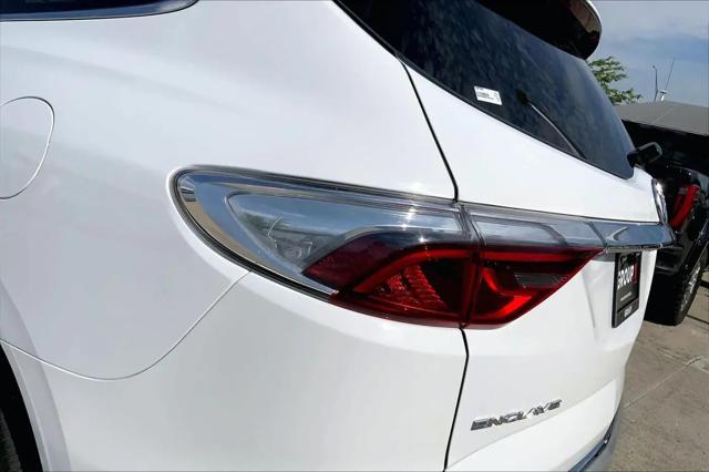 2023 Buick Enclave Essence FWD