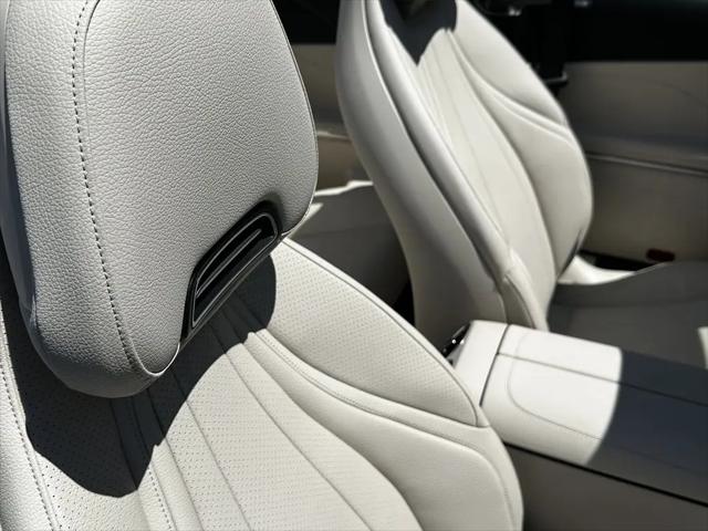 2026 Mercedes-Benz E-CLASS E 300 CLE 300