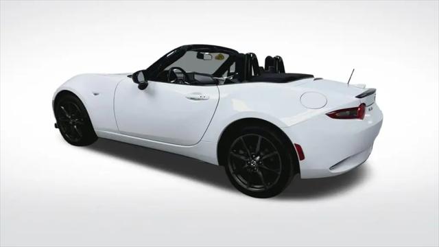 2016 Mazda MX-5 Club
