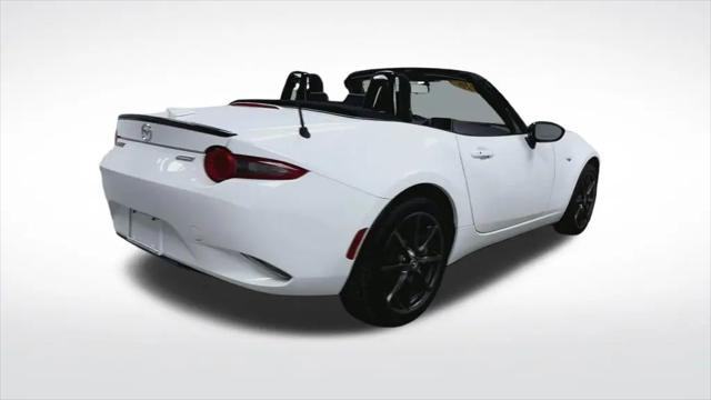 2016 Mazda MX-5 Club