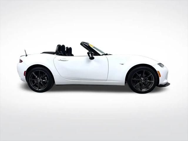 2016 Mazda MX-5 Club