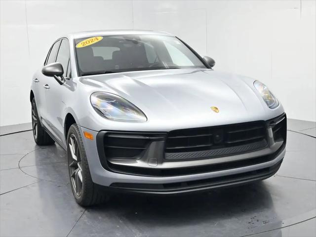 2024 Porsche Macan T