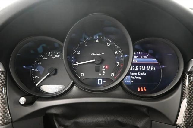 2024 Porsche Macan T