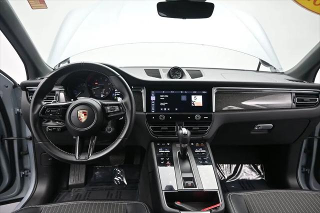 2024 Porsche Macan T