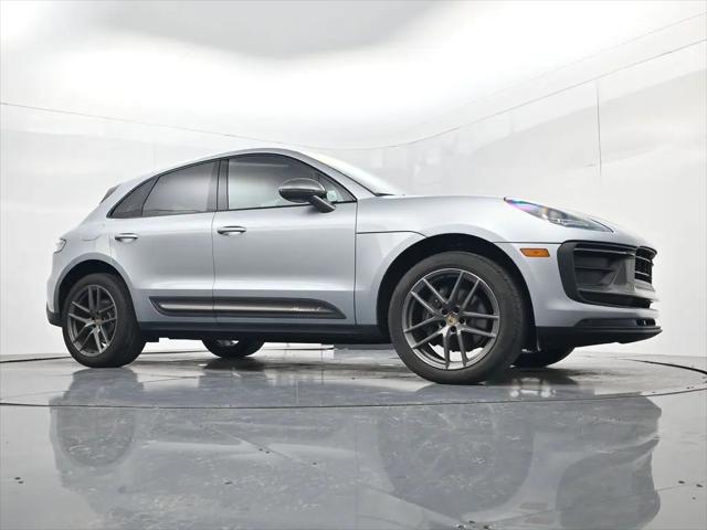 2024 Porsche Macan T