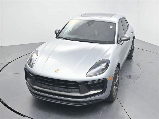 2024 Porsche Macan T