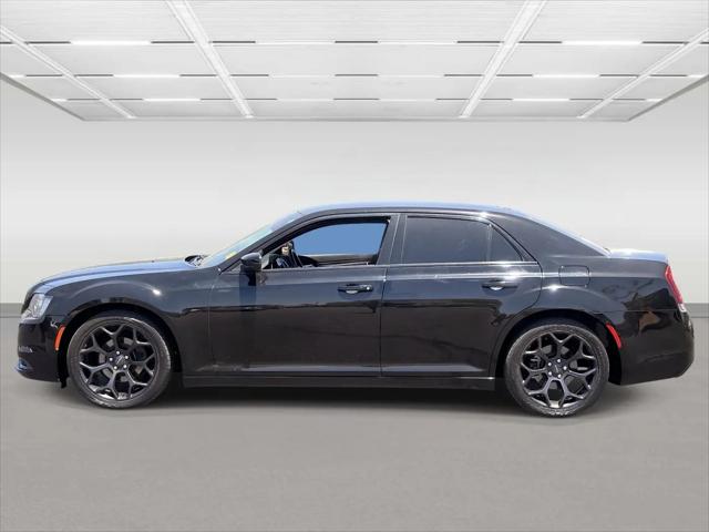 2019 Chrysler 300 Touring