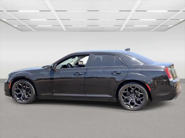 2019 Chrysler 300 Touring