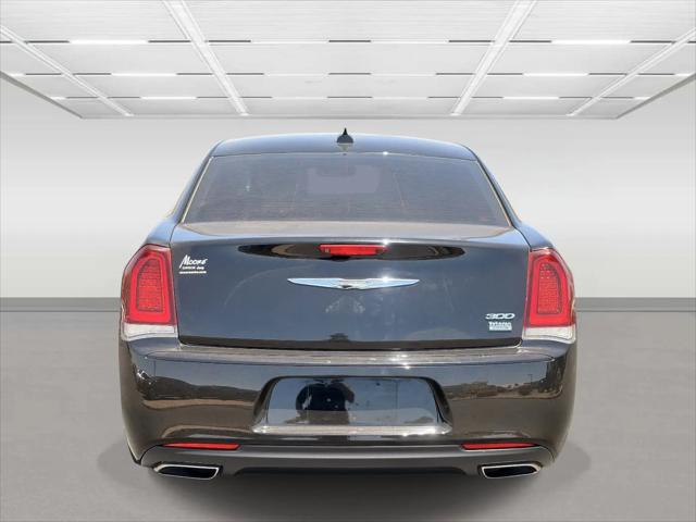 2019 Chrysler 300 Touring