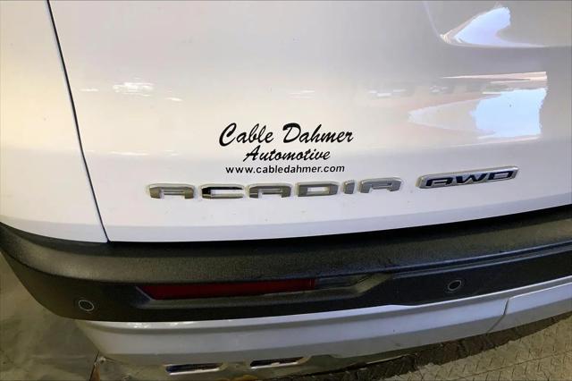 2025 GMC Acadia AWD Elevation