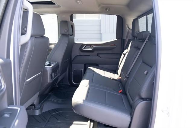 2026 Chevrolet Silverado 1500 4WD Crew Cab Short Bed RST